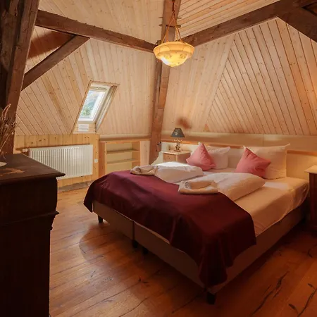 Апартаменты Altes Forsthaus - 